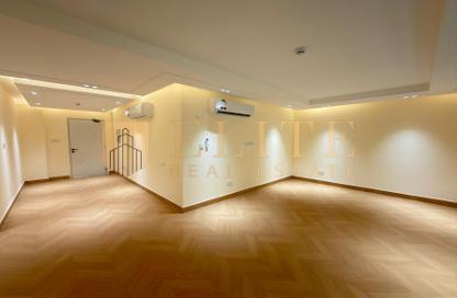 Apartment - 2 Bedrooms - 3 Bathrooms for rent in Gulf Residence - Gulf Residence - Al Nasr - Doha