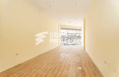 Shop - Studio - 1 Bathroom for rent in Umm Salal Mahammad - Umm Salal City - Doha Shop - Studio - 1 Bathroom for rent in Umm Salal Mahammad - Umm Salal City - Doha