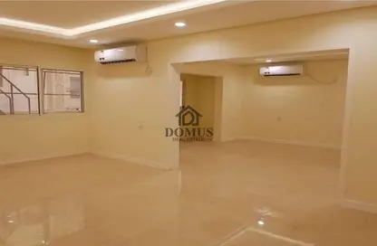 شقة - 3 غرف نوم - 3 حمامات للايجار في شارع البنوك - مشيرب - الدوحة