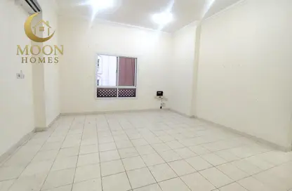 Apartment - 2 Bedrooms - 2 Bathrooms for rent in Muntazah 7 - Al Muntazah - Doha