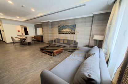 Apartment - 1 Bedroom - 2 Bathrooms for rent in East Porto Drive - Porto Arabia - The Pearl Island - Doha