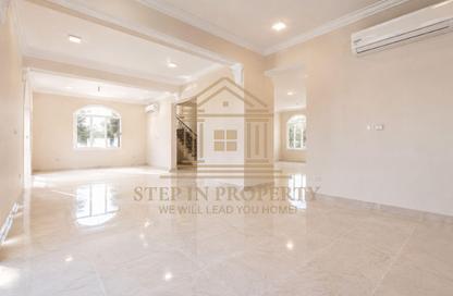 Villa - 5 Bedrooms - 5 Bathrooms for rent in Umm Al Seneem Street - Ain Khaled - Doha Villa - 5 Bedrooms - 5 Bathrooms for rent in Umm Al Seneem Street - Ain Khaled - Doha