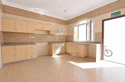 Villa - 5 Bedrooms - 5 Bathrooms for rent in Umm Al Seneem Street - Ain Khaled - Doha Villa - 5 Bedrooms - 5 Bathrooms for rent in Umm Al Seneem Street - Ain Khaled - Doha