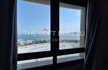 Apartment - Studio - 1 for rent in West Porto Drive - Porto Arabia - The Pearl Island - Doha
