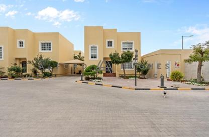 مجمع سكني - 3 غرف نوم - 3 حمامات للايجار في الثمامة - الثمامة - الدوحة