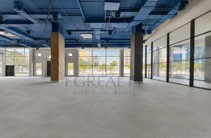 Shop - Studio - 2 for rent in Lusail Residence - Marina District - Lusail