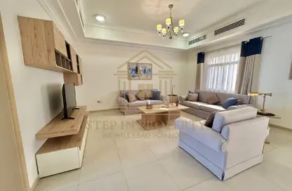 مجمع سكني - 3 غرف نوم - 4 حمامات للايجار في شارع الوعب - الوعب - الدوحة