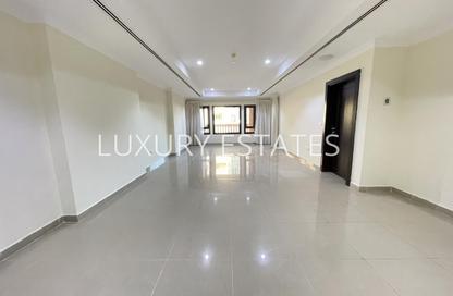 Apartment - 1 Bedroom - 1 Bathroom for rent in West Porto Drive - Porto Arabia - The Pearl Island - Doha Apartment - 1 Bedroom - 1 Bathroom for rent in West Porto Drive - Porto Arabia - The Pearl Island - Doha