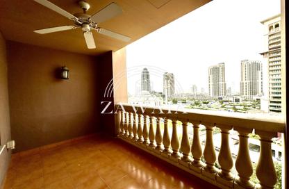 Apartment - 1 Bedroom - 2 Bathrooms for rent in West Porto Drive - Porto Arabia - The Pearl Island - Doha
