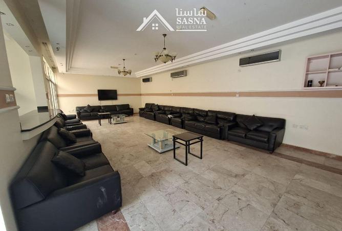 60836433 - Property Image 2