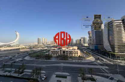 Apartment - 1 Bedroom - 2 Bathrooms for rent in Lusail Marina Heights - Marina District - Lusail Apartment - 1 Bedroom - 2 Bathrooms for rent in Lusail Marina Heights - Marina District - Lusail