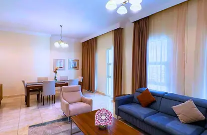 شقة - 2 غرف نوم - 3 حمامات للايجار في برج الربان - الخليج الجنوبي - الخليج الغربي - الدوحة