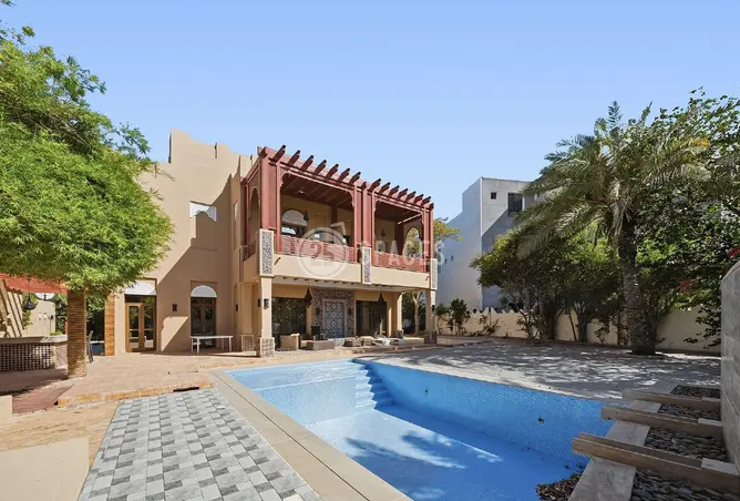 61619113 - Property Image 3
