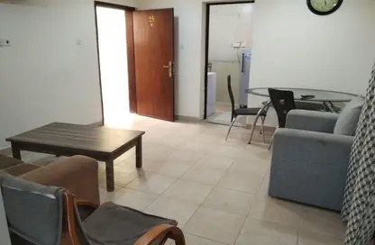 Apartment - 1 Bedroom - 1 Bathroom for rent in Umm Ghuwailina 4 - Umm Ghuwailina - Doha