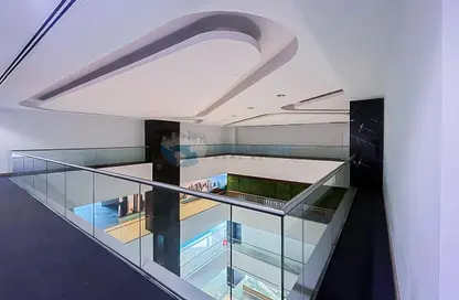 Office Space - Studio - 4 Bathrooms for rent in Burj Al Marina - Marina District - Lusail