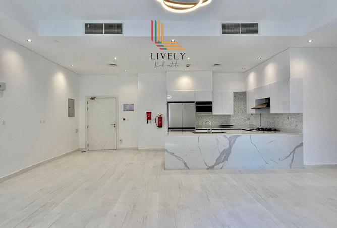 1032321 - Property Image 2