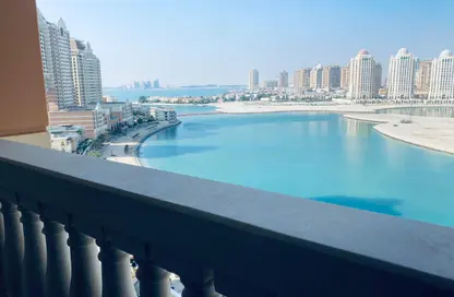 Apartment - 2 Bedrooms - 3 Bathrooms for rent in Viva West - Viva Bahriyah - The Pearl Island - Doha