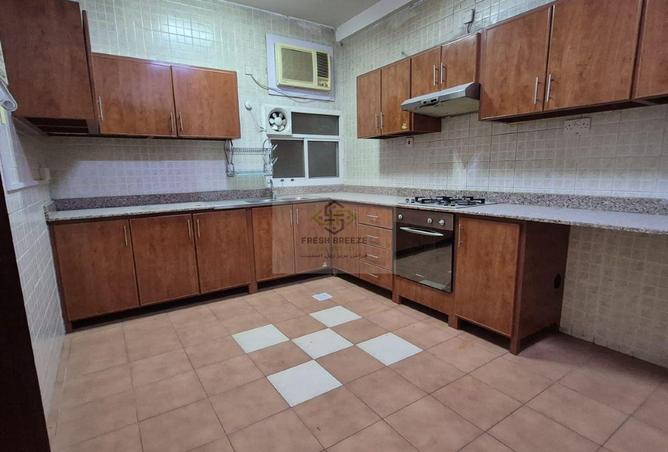 1003823 - Property Image 3