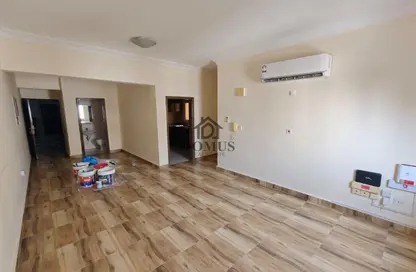 Apartment - 3 Bedrooms - 3 Bathrooms for rent in Anas Street - Fereej Bin Mahmoud North - Fereej Bin Mahmoud - Doha