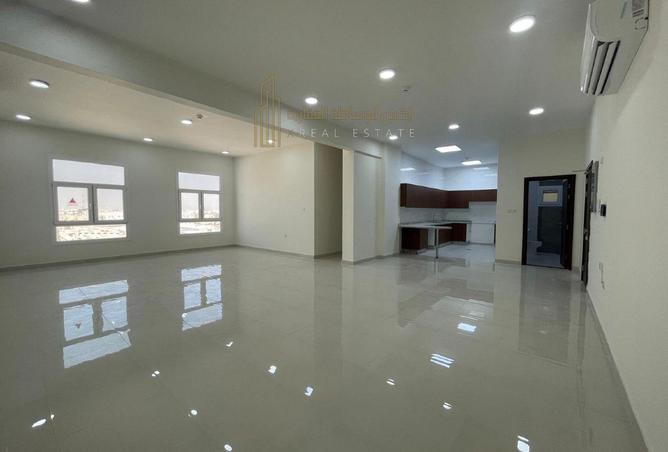 982451 - Property Main Image