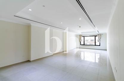 Apartment - Studio - 1 Bathroom for rent in West Porto Drive - Porto Arabia - The Pearl Island - Doha