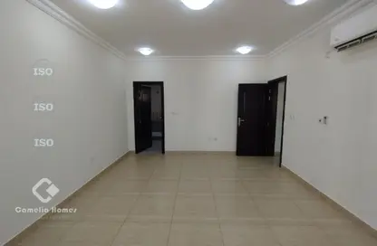 Apartment - 3 Bedrooms - 2 Bathrooms for rent in Al Sadd Road - Al Sadd - Doha Apartment - 3 Bedrooms - 2 Bathrooms for rent in Al Sadd Road - Al Sadd - Doha