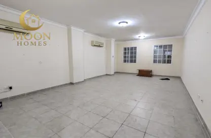 شقة - 3 غرف نوم - 3 حمامات للايجار في فريج بن محمود الشمالي - فريج بن محمود - الدوحة