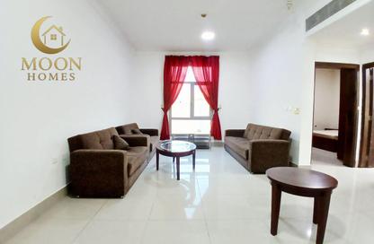 Apartment - 1 Bedroom - 1 Bathroom for rent in Umm Ghuwailina 4 - Umm Ghuwailina - Doha