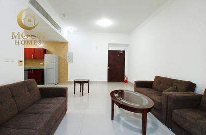 Apartment - 1 Bedroom - 1 Bathroom for rent in Umm Ghuwailina 4 - Umm Ghuwailina - Doha
