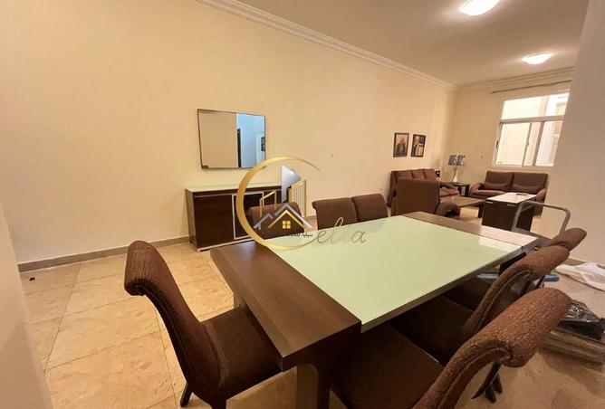 53053299 - Property Image 2