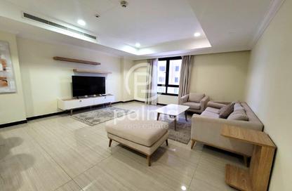 Apartment - 1 Bedroom - 2 Bathrooms for rent in East Porto Drive - Porto Arabia - The Pearl Island - Doha