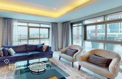 Townhouse - 3 Bedrooms - 5 Bathrooms for rent in Abraj Bay - Abraj Quartiers - The Pearl Island - Doha