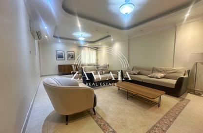 Apartment - 2 Bedrooms - 3 Bathrooms for rent in Al Sadd Road - Al Sadd - Doha