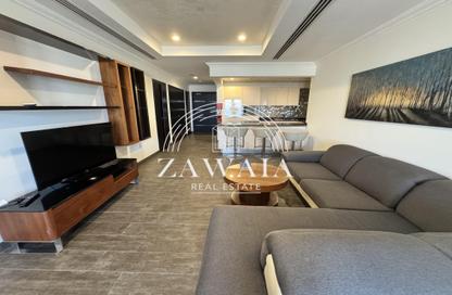Apartment - Studio - 1 Bathroom for rent in One Porto Arabia - Porto Arabia - The Pearl Island - Doha