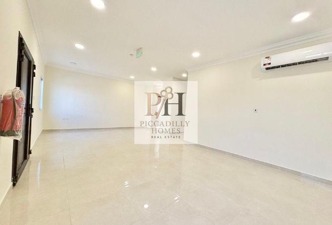 1024387 - Property Image 2