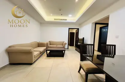 Apartment - 2 Bedrooms - 2 Bathrooms for rent in Umm Ghwailina Comm - Umm Ghuwalina - Umm Ghuwailina - Doha