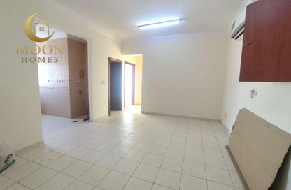 Apartment - 2 Bedrooms - 2 Bathrooms for rent in Salaja Street - Doha Al Jadeed - Doha Apartment - 2 Bedrooms - 2 Bathrooms for rent in Salaja Street - Doha Al Jadeed - Doha