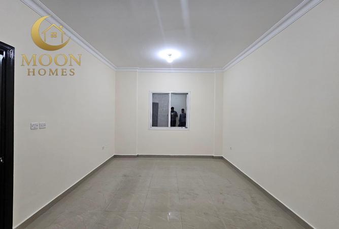 54441431 - Property Image 3