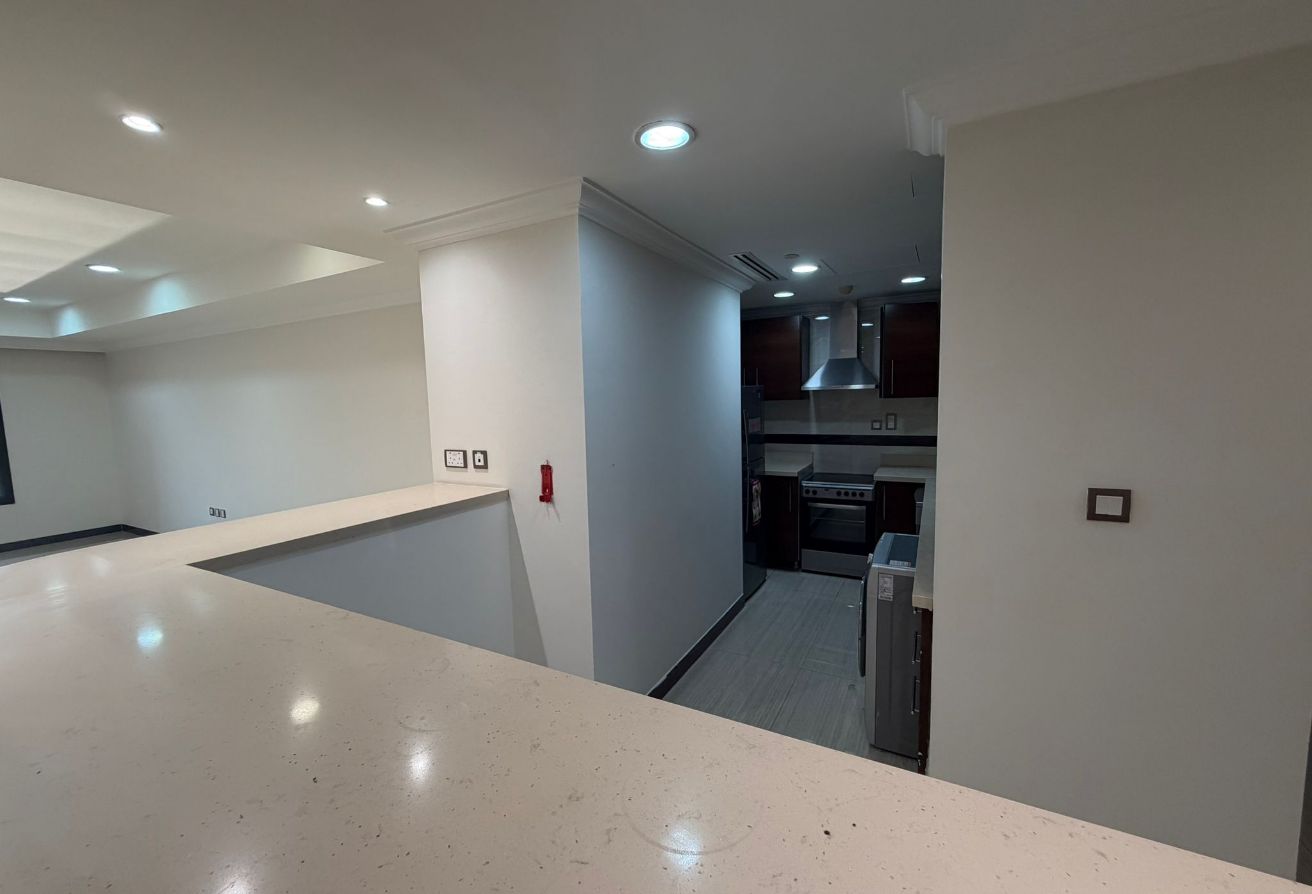 Premium 1BR | Semi-Furnishe | Porto Arabia |6,500 thumbnail 5