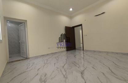 Apartment - 1 - 2 for rent in Street 871 - Al Duhail South - Al Duhail - Doha