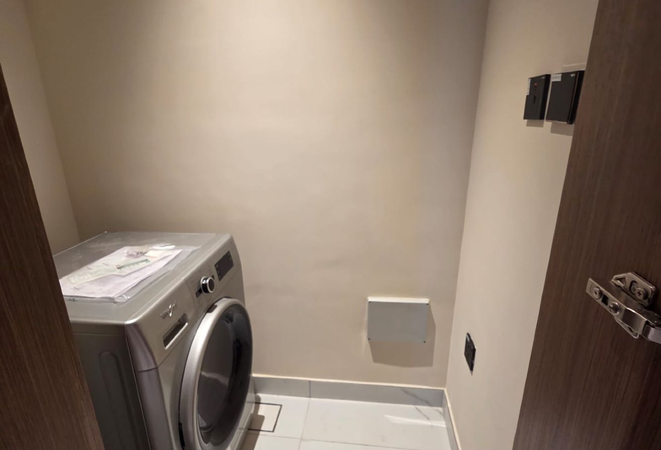 AMAZING BRAND NEW 3 BHK FF SEA VIEW HIGHER FLOOR thumbnail 10