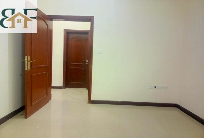 56877993 - Property Main Image