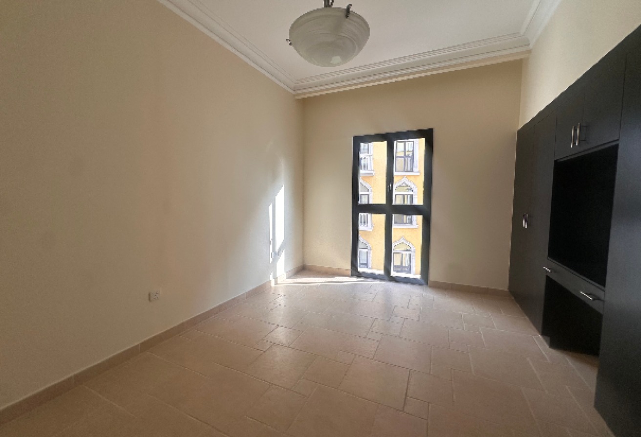 3 BD WITH BALCONY AND GREAT VIEW / OFFERS APPLY - apartment in Qanat Quartier