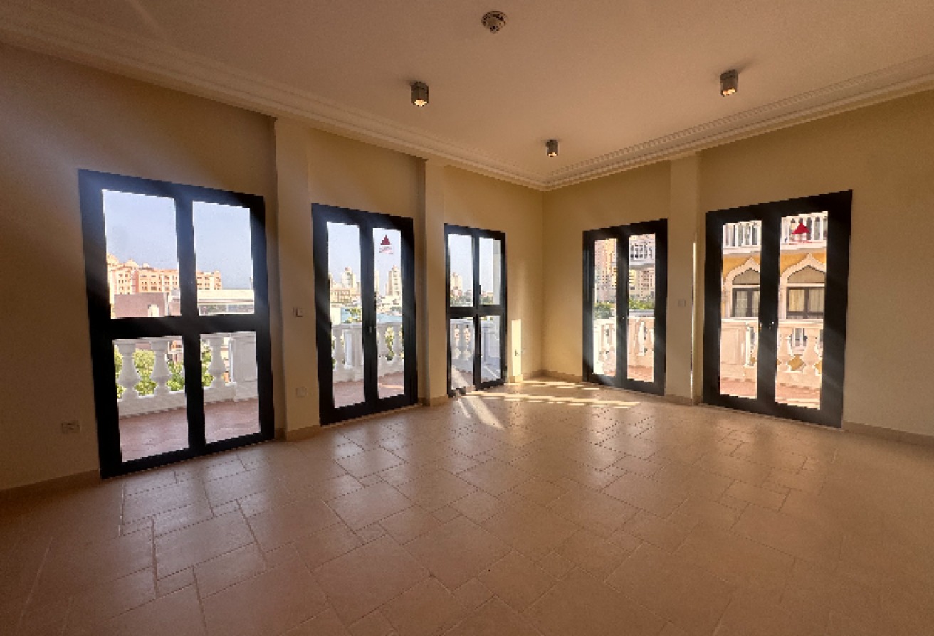 3 BD WITH BALCONY AND GREAT VIEW / OFFERS APPLY - apartment in Qanat Quartier