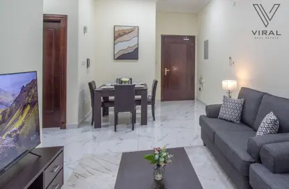 شقة - 2 غرف نوم - 2 حمامات للايجار في شارع النصر - النصر - الدوحة