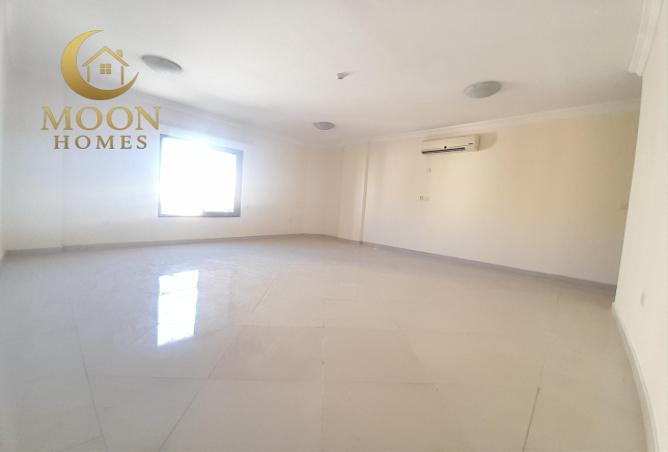 2OuQpyrTKfQ - الصورة الرئيسية للعقار