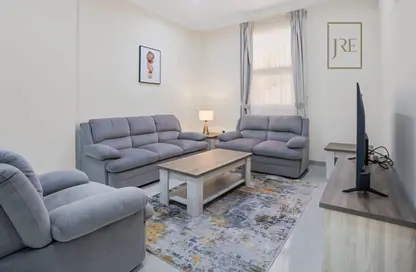 Apartment - 2 Bedrooms - 2 Bathrooms for rent in Al Sadd Road - Al Sadd - Doha