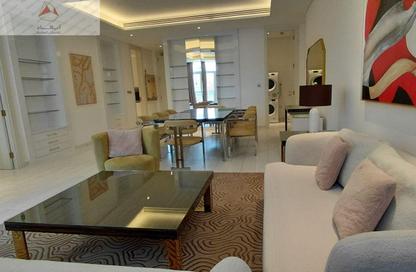 Apartment - 3 Bedrooms - 4 Bathrooms for rent in Floresta Gardens - Floresta Gardens - The Pearl Island - Doha