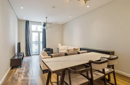 Apartment - 2 Bedrooms - 4 Bathrooms for rent in Floresta Gardens - Floresta Gardens - The Pearl Island - Doha