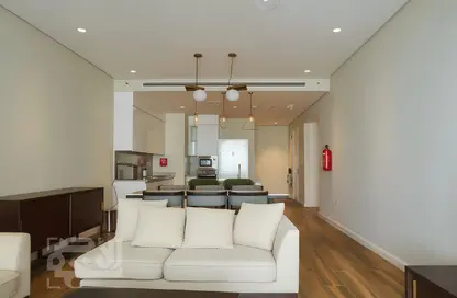 شقة - 2 غرف نوم - 4 حمامات للايجار في حدائق فلورستا - حدائق فلورستا - جزيرة اللؤلؤة - الدوحة